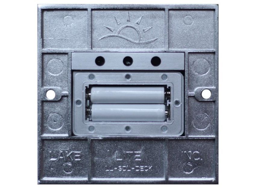 Round Solar dock post lights for pipe supported docks